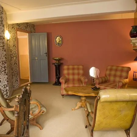 't Schaep Bed & Breakfast 4*